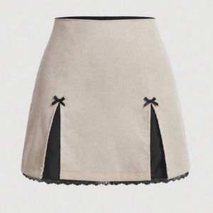 NWT SHEIN MOD Contrasting Colors Bow Front Lace Slit Trim Date Night Skirt